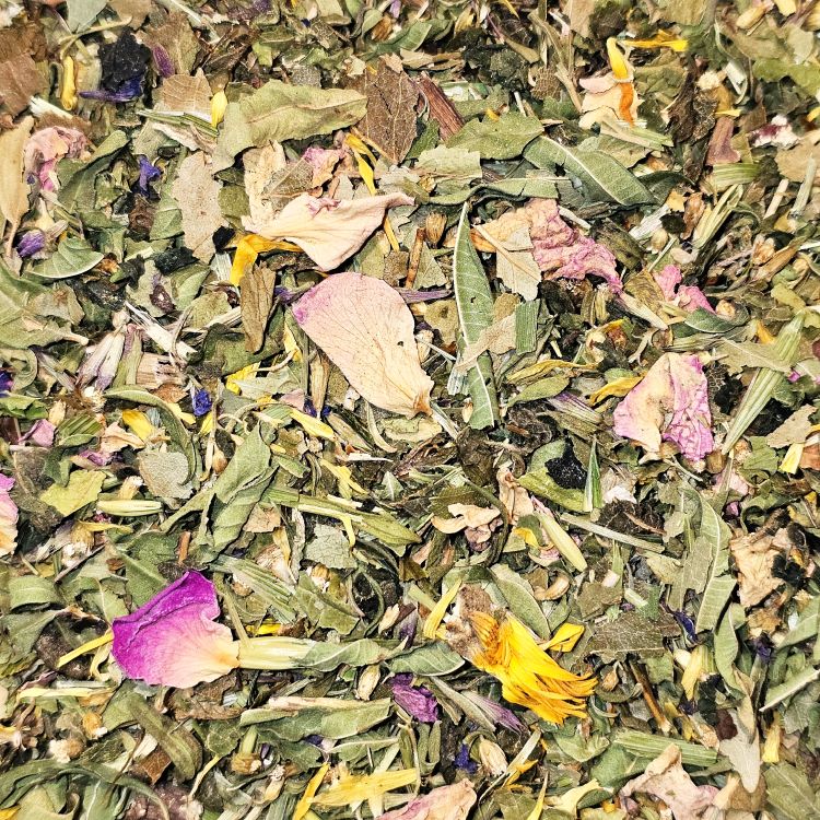 Fastenkräuter Bio Kräutertee mit Brennnessel, Schafgarbe, Zitronenverbene, Birkenblättern, Löwenzahn und Rosenblüten