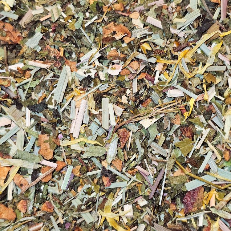 Grosi’s Chrütergärtlitee Bio – klassische Kräutermischung mit Brennnessel, Ringelblumen und Apfelstücken.